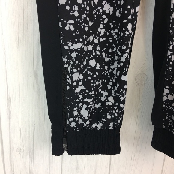 Fabletics Lightweight Joggers Track Pants XL - Picture 5 of 11